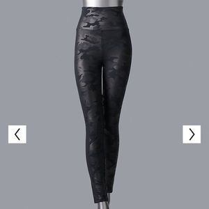 (SOLD) Vera Wang Faux Leather Black Camo Leggings